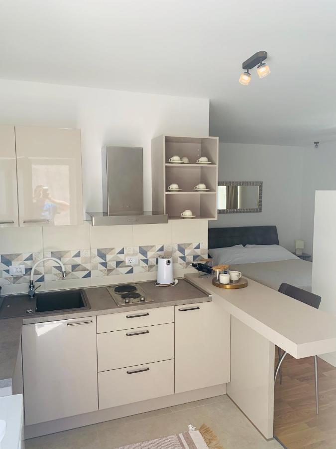 Madonna Guesthouse II Дубровник Екстериор снимка
